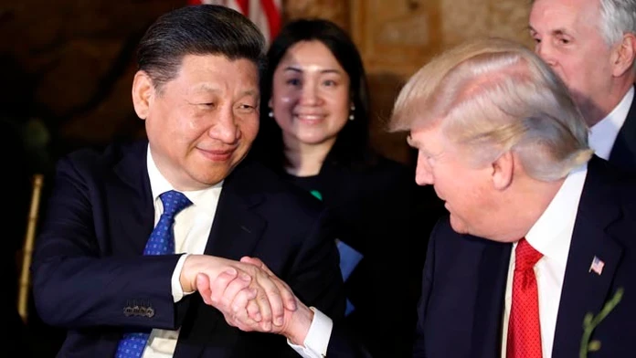 Americký prezident Donald Trump vo štvrtok privítal vo svojom floridskom sídle čínskeho prezidenta.