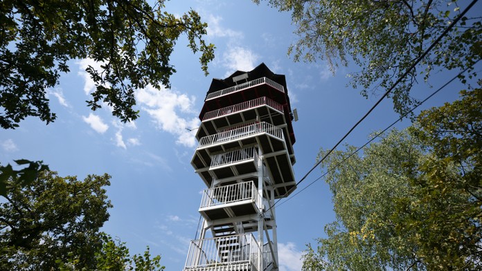 Nová turistická atrakcia na Slovensku. Postavia 30-metrovú rozhľadňu za 725-tisíc eur