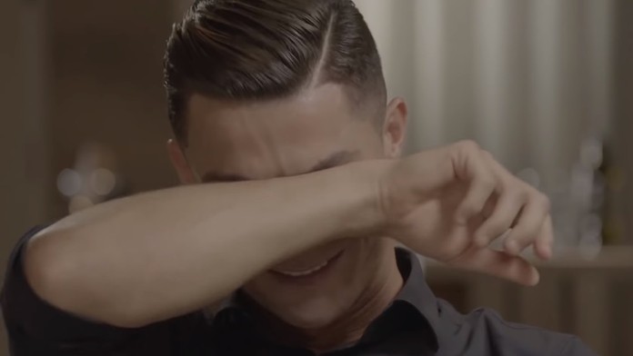 Mohamed Salah z Liverpoolu oslavuje v dueli proti Arsenalu.