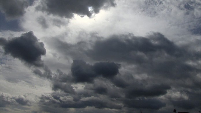 Zlomyseľné počasie. Prečo sa vždy na víkend pokazí?