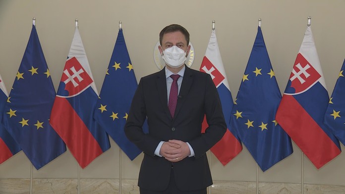 Premiér Eduard Heger.