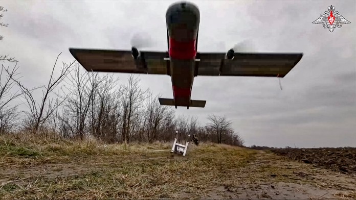 Ukrajincov trápi nová ruská zbraň, spôsobuje veľké škody. Zastaviť ju je veľmi ťažké