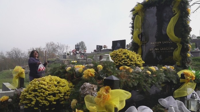 Pomníky v nadživotnej veľkosti v Žehre.