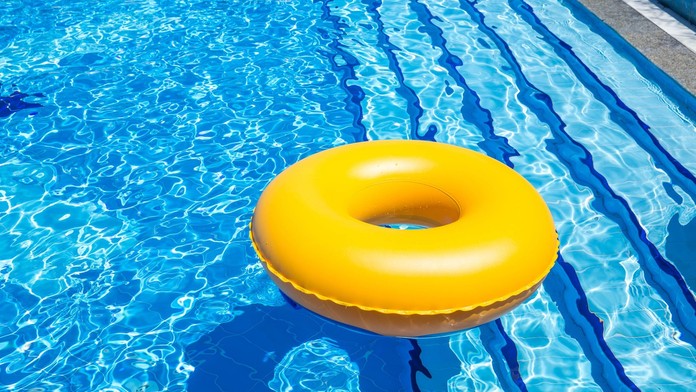 Môže parazit, ktorý požiera mozog, prežiť aj vo vašom bazéne? Odborník vysvetlil, ako minimalizovať riziko