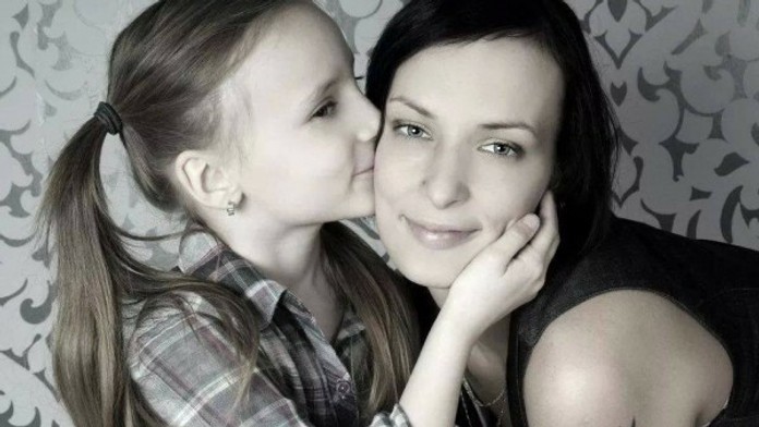 Zavraždená Eliška z Kláštorca s mamou