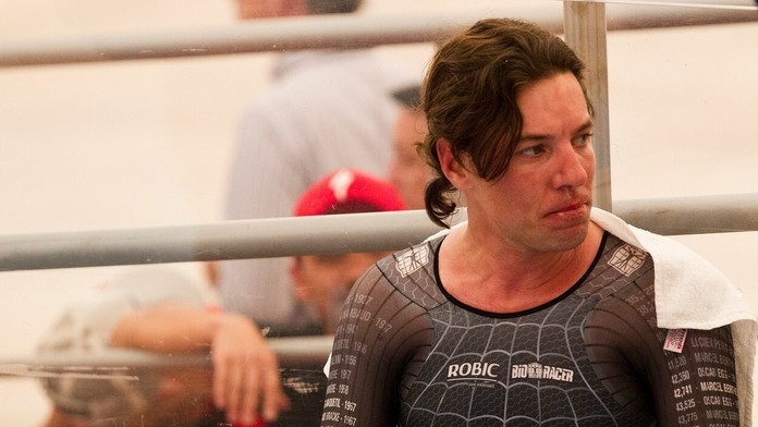 Thomas Dekker sa v roku 2015 pokúsil prekonať hodinový rekord.