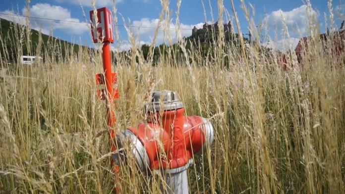Desiatky rodín skončili bez pitnej vody. Pre únik mali vysokú faktúru, ktorú nedokázali uhradiť
