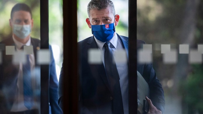 Sfusovany dom na kluc KOMPLET_tvnoviny.mp4