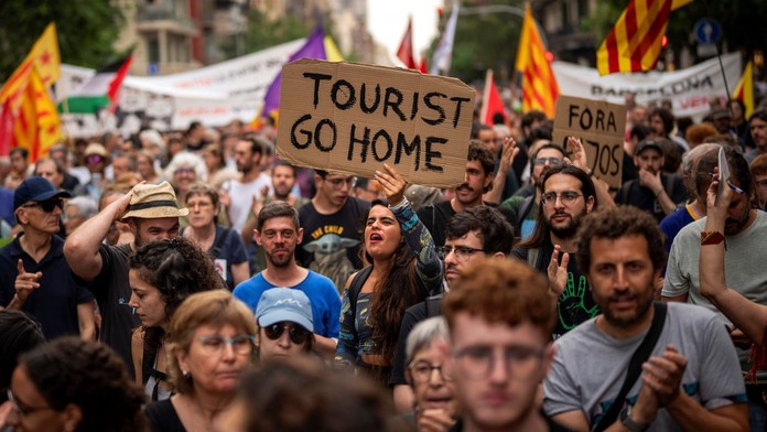 Protesty proti turizmu