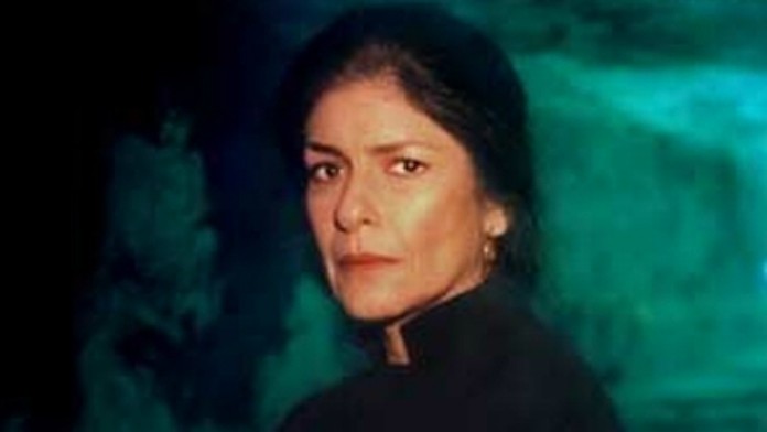 Esmeralda - Dominga (Raquel Olmedo)