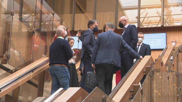 Vláda v čase zdražovania zrejme finančne pomôže najzraniteľnejším rodinám