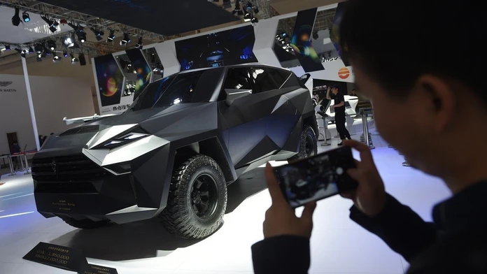 SUV Karlmann King