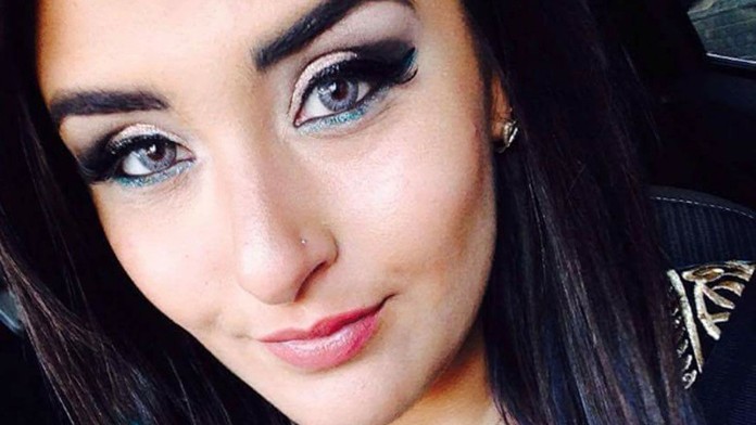 Na dovolenke sa nechala potetovať henou. Takmer prišla o ruky