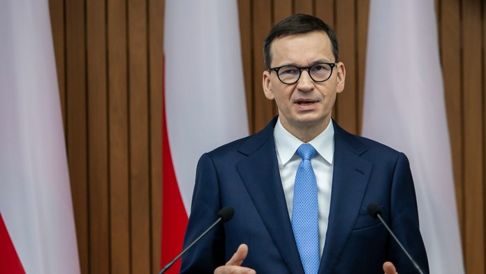 Napätie medzi Kyjevom a Varšavou rastie: Poľsko zastavilo dodávky svojich zbraní Ukrajine