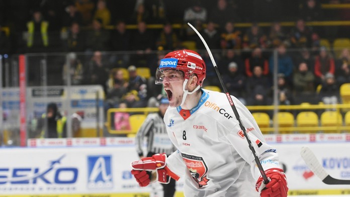 VIDEO: Klope na dvere NHL? Okuliar skóroval za Floridu. Víťazná premiéra pre Kňažka