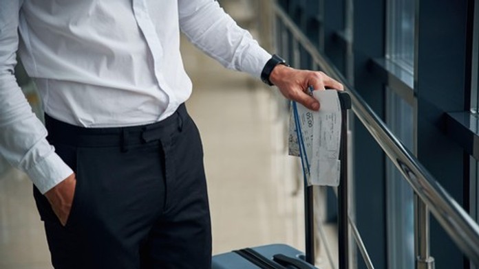 Vtip o bombe sa cestujúcemu poriadne vypomstil. Teraz mu hrozí žaloba