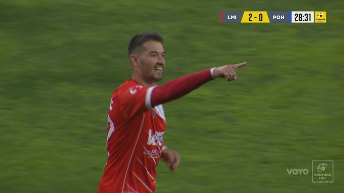 Hráč Liptovského Mikuláša sa teší z gólu 