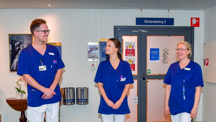 Švédska princezná Sofia pomáha v nemocnici