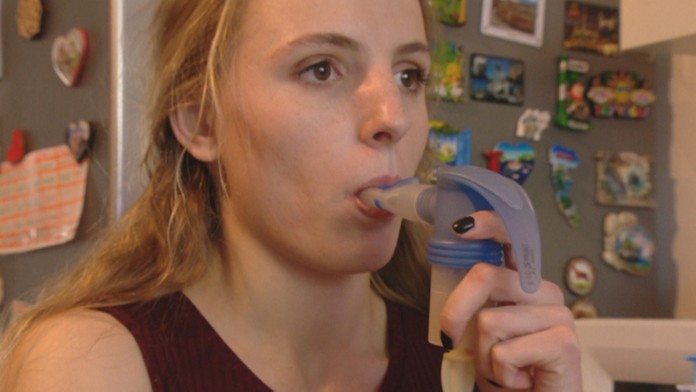 Dievčatko s cystickou fibrózou.