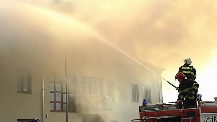 Požiar v obci Nové Sady.