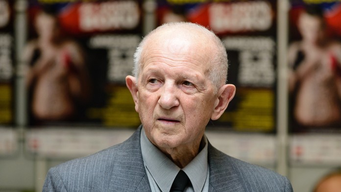 Zlatý boxer z OH 1952 Ján Zachara na archívnej snímke.