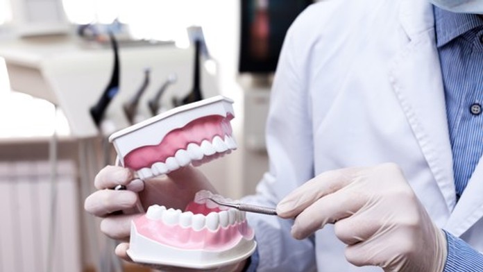 Prelomový objav v zubnom lekárstve. Nový liek predstavuje nádej pre milióny ľudí