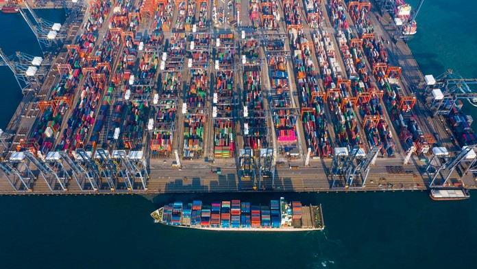 Najbohatšie krajiny za rok 2024: Slovensko sa v rebríčku ocitlo medzi Tureckom a Panamou