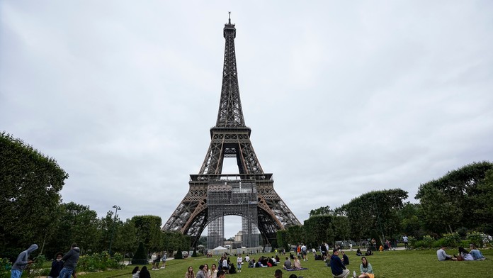 Eiffelová veža v Paríži.