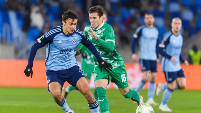 Zbytočná červená, na rozlúčku so skupinou prehra. Slovan si v európskej jari zahrá šestnásťfinále