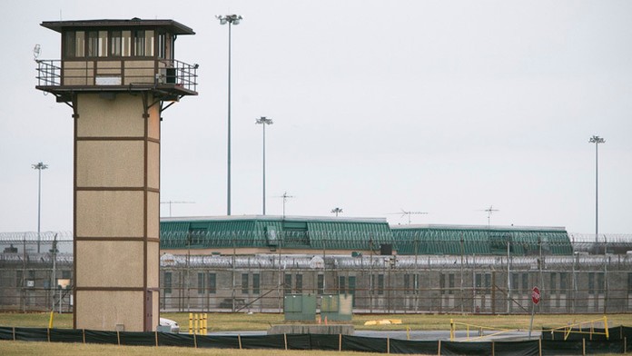 V Delaware sa vzbúrili väzni.