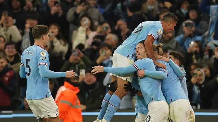 Manchester City prehrával s Tottenhamom o dva góly. Vďaka brilantnej otočke získal všetky body