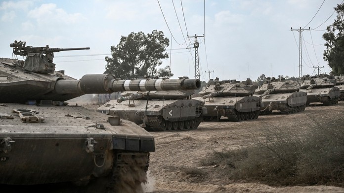 Konflikt medzi Izraelom a Hamasom sa opäť rozhorieva. Izraelská armáda spustila v Gaze pozemnú operáciu