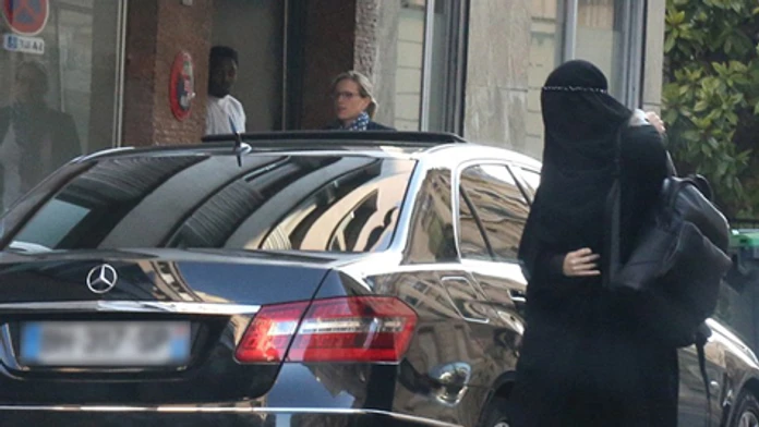 burka2.jpg