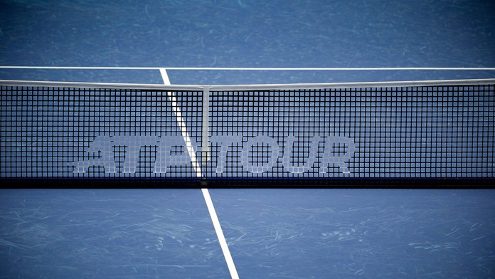 Tragédia na turnaji majstrov. Dvaja fanúšikovia zomreli, jeden z nich skolaboval na tribúne