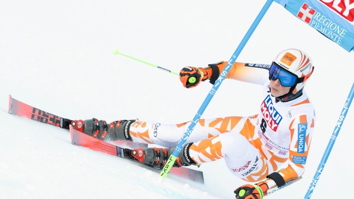 Petra Vlhová neudržala vedúcu pozíciu, v obrovskom slalome v Sestriere však skončila na pódiu
