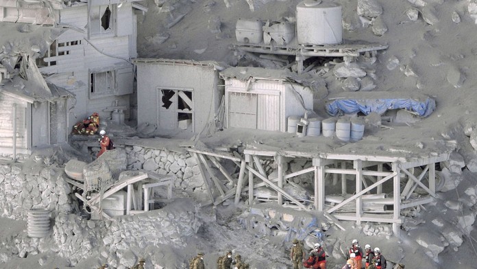 Japan_Volcano328733187208.jpg