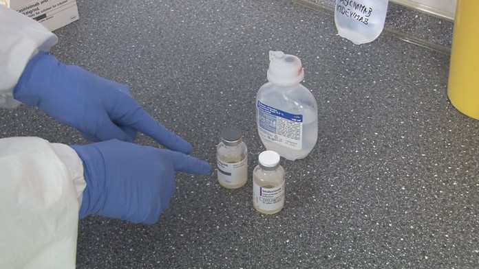 Najúčinnejší liek proti covidu na Slovensko nestuhne prísť včas. Liekov tak nie je dostatok