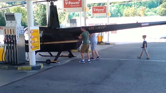 Ľudia si ho fotili a nakrúcali. 