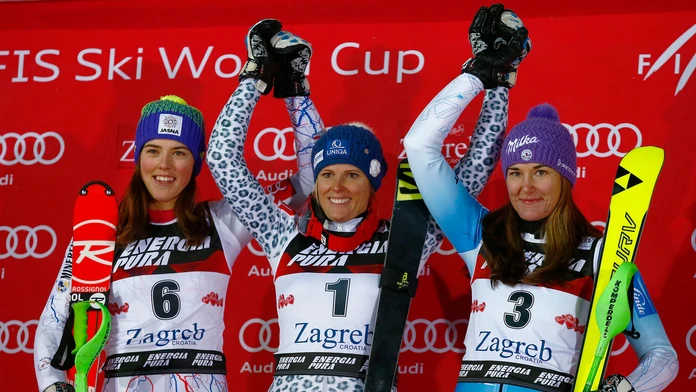 Petra Vlhová, Veronika Velez Zuzulová a Šárka Strachová.