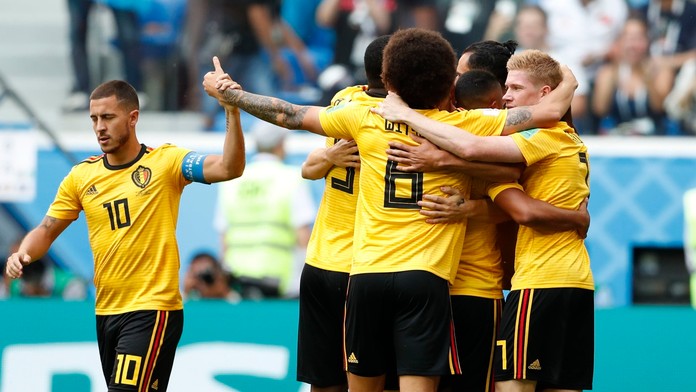 Hráči Belgicka sa radujú po úvodnom góle.