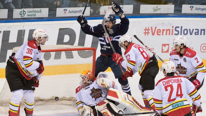 V0000281150_2017_11_27_zamena_08-HD-TP.mp4