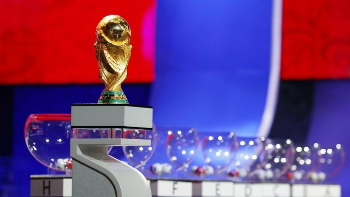 Cafu, Laurent Blanc, Nikita Simonyan, Gordon Banks, Fabio Cannavaro, Diego Forlan a Carles Puyol. 