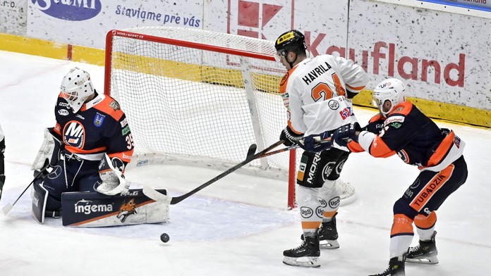 Spišiaci navýšili náskok na čele tabuľky, Nové Zámky prekvapili Poprad. Slovan otočil zápas a vyhral