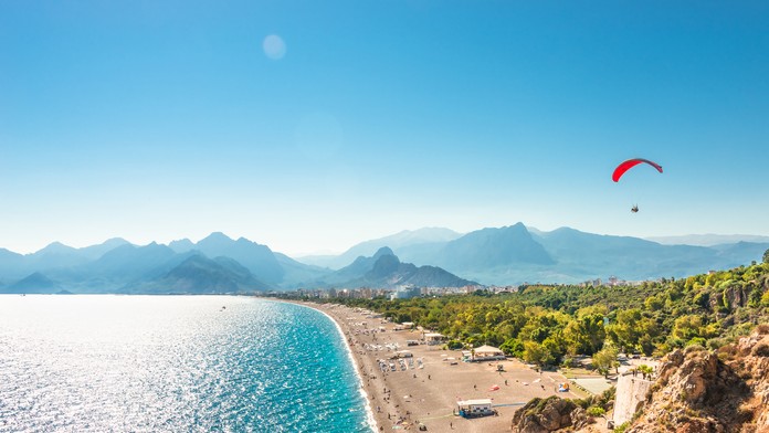 Pavol Lacko počas rozhovoru