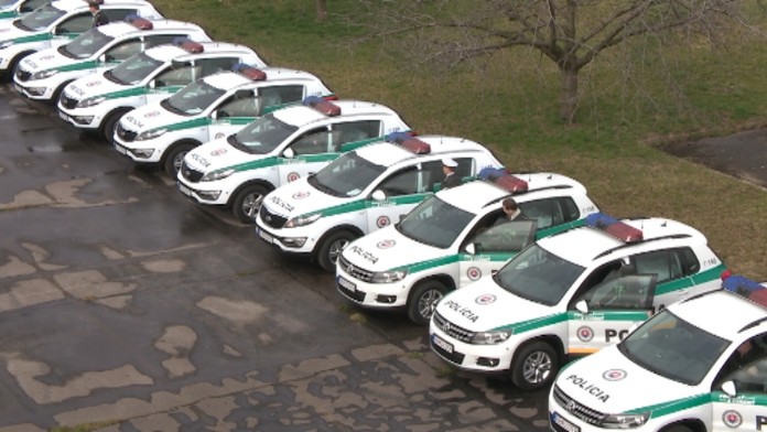 Policajti dostali nové služobné autá