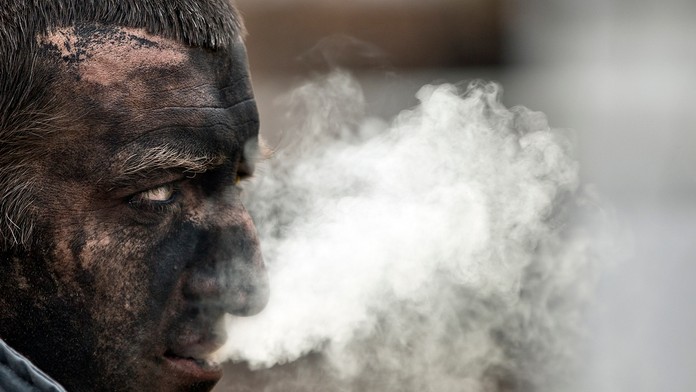 Úrady potvrdili 33 obetí výbuchu v bani v Donecku.