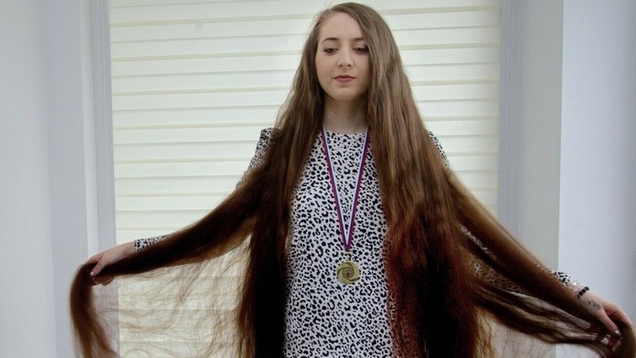 Margaréta Zuzelková má najdlhšie vlasy na Slovensku