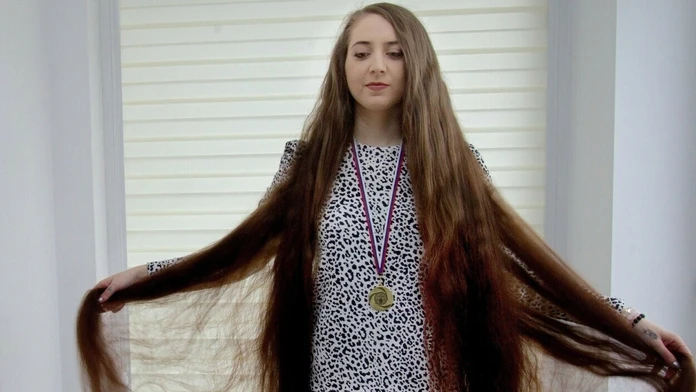 Margaréta Zuzelková má najdlhšie vlasy na Slovensku
