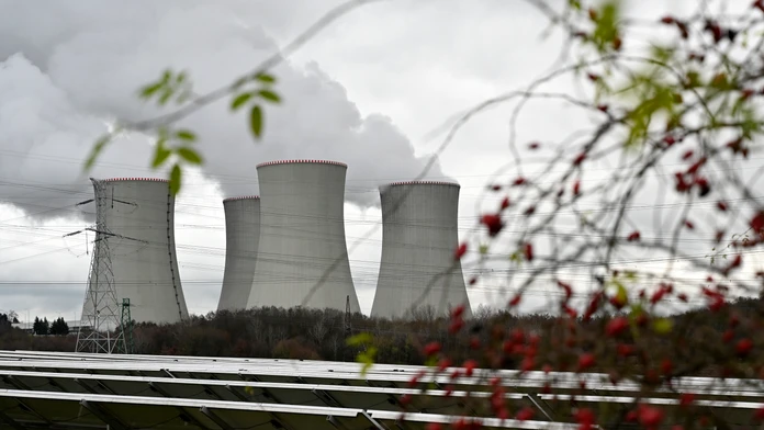 Saková tvrdí, že Francúzi nemajú kapacity na výstavbu jadrovej megaelektrárne na Slovensku. Tí to však popierajú
