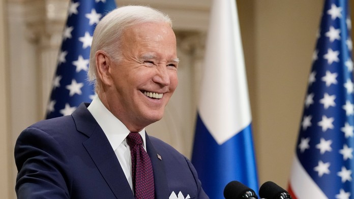Putin ma problém, vojnu na Ukrajine už prehral, vyhlásil Biden